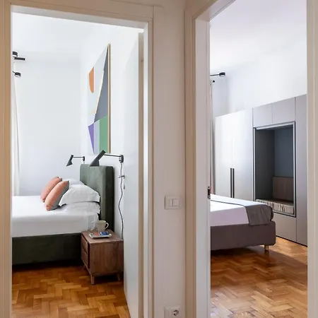 Romac - Condotti By Spanish Steps 公寓