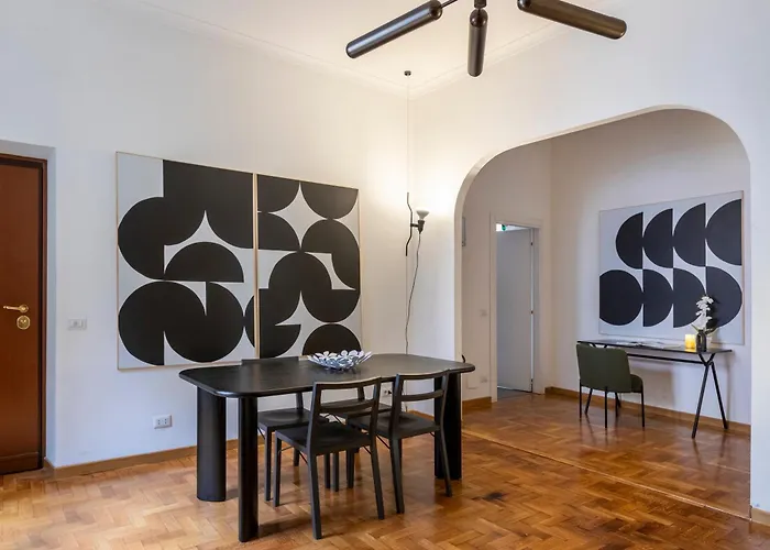 Romac - Condotti By Spanish Steps